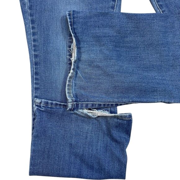 Levis Signature Jeans Womens Size 14S (32Wx30L) Blue Denim Mid-Rise Bootcut - Picture 7 of 10